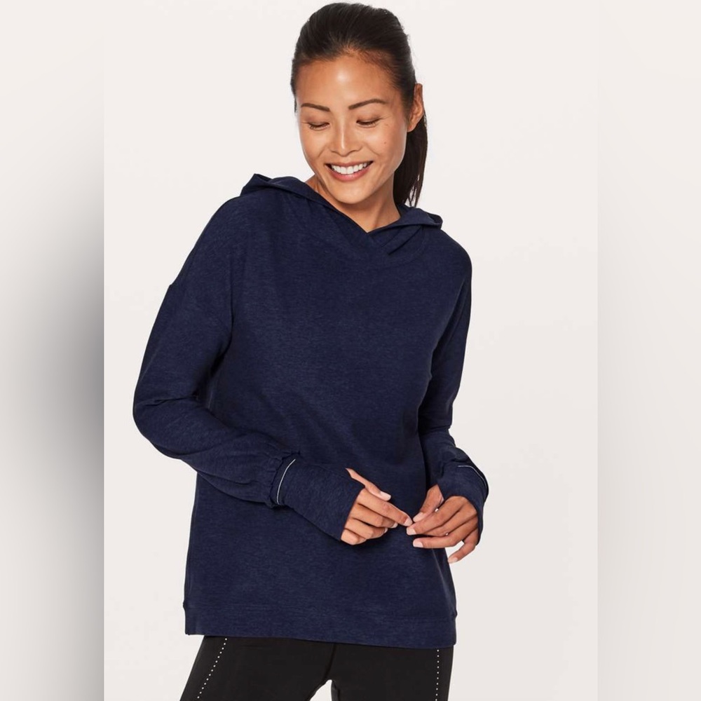 Lululemon Extra Mile Hoodie size 6